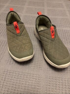 Skechers  Quilted Olive Slip-On Sneakers with Neon Orange Tabs